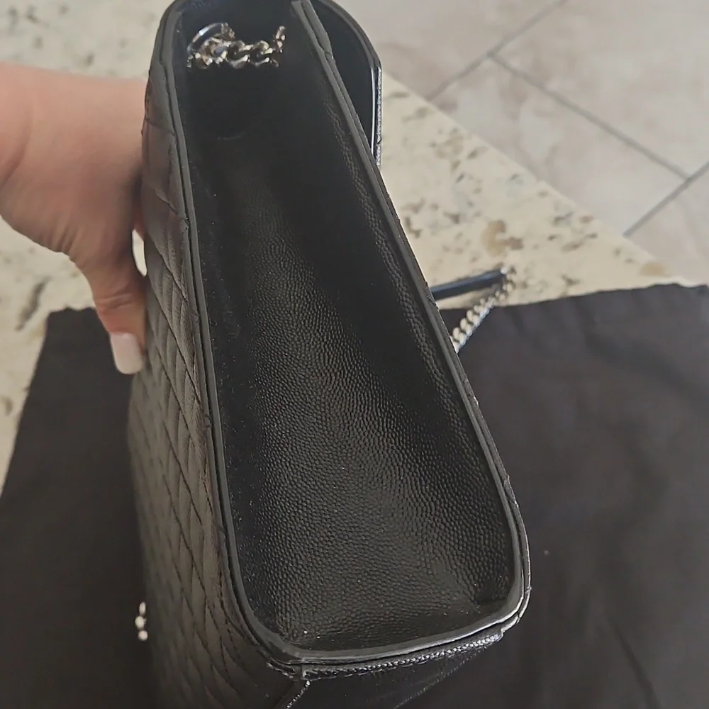 Yves Saint Laurent Black Envelope in Matelasse Lambskin - EUC - Picture 6 of 16